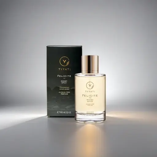عطر فليسيت وودي حار-تقسيم-10مل- Felicite Woody Spicy من Tiyati